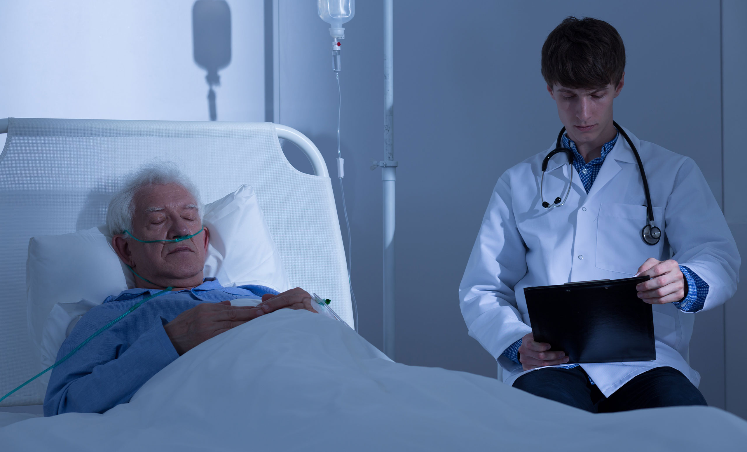 Hospice care nurse during night shift